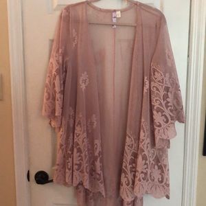 Fransceca’s Pink lace kimono
